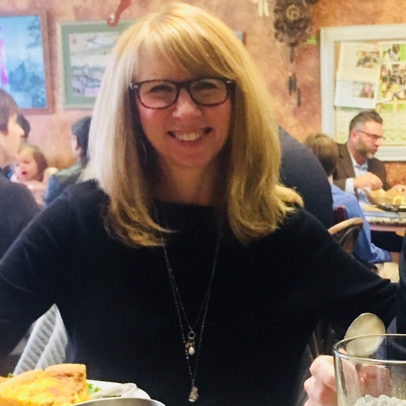 Meet your Posher, Penny , Posh Ambassador!!!!! - Picture 2 of 2